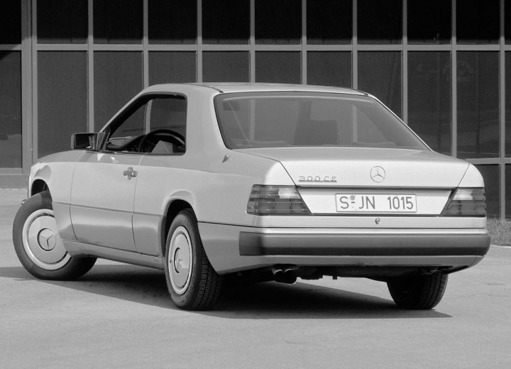 Caratteristiche tecniche di Mercedes-Benz Coupe (C124) - picture 2