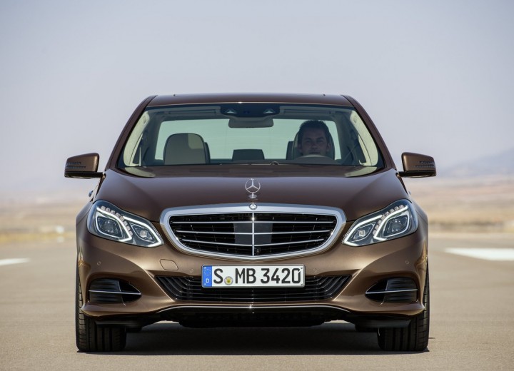 Technische Daten und Spezifikationen für Mercedes-Benz E-klasse IV (W212, S212, C207) - picture 1