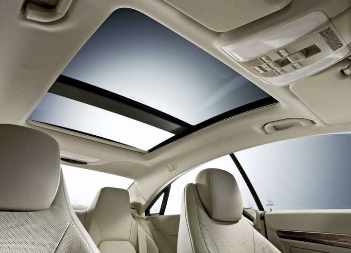 Технические характеристики о Mercedes-Benz E-klasse Coupe (C207) - picture 19