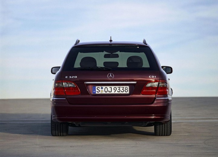 Технические характеристики о Mercedes-Benz E-klasse T-mod. (S211) - picture 4