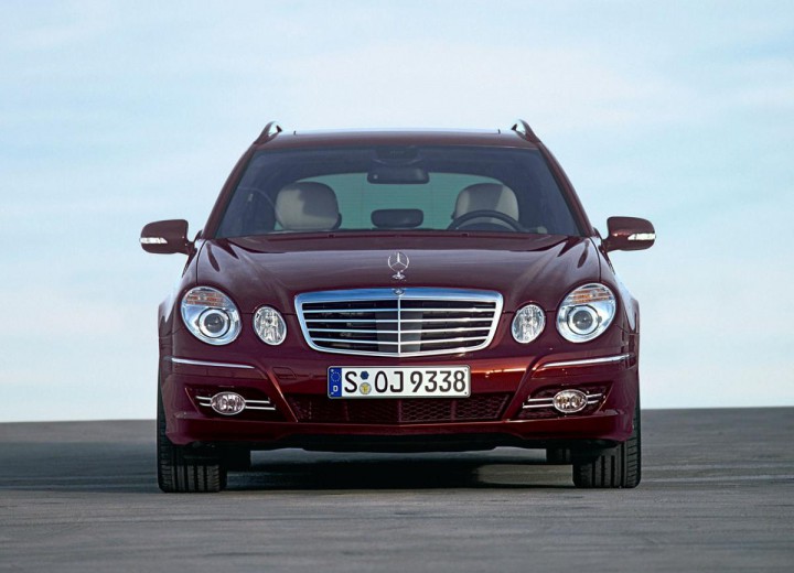 Технические характеристики о Mercedes-Benz E-klasse T-mod. (S211) - picture 1