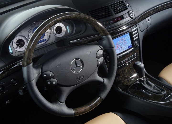 Технические характеристики о Mercedes-Benz E-klasse T-mod. (S211) - picture 5