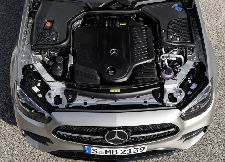 Technical specifications and characteristics for【Mercedes-Benz E-klasse V (W213) Restyling】 - picture 11
