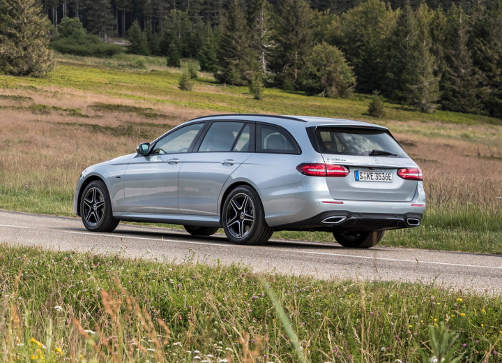 Technical specifications and characteristics for【Mercedes-Benz E-klasse V (W213) T-mod Restyling】 - picture 2