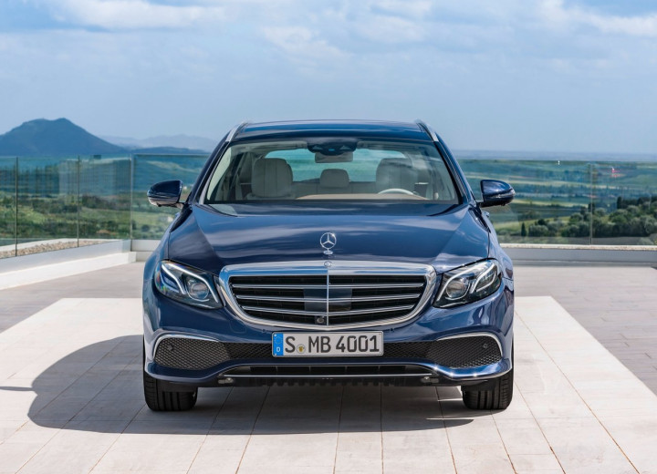 Technische Daten und Spezifikationen für Mercedes-Benz E-klasse V (W213) T-mod - picture 2
