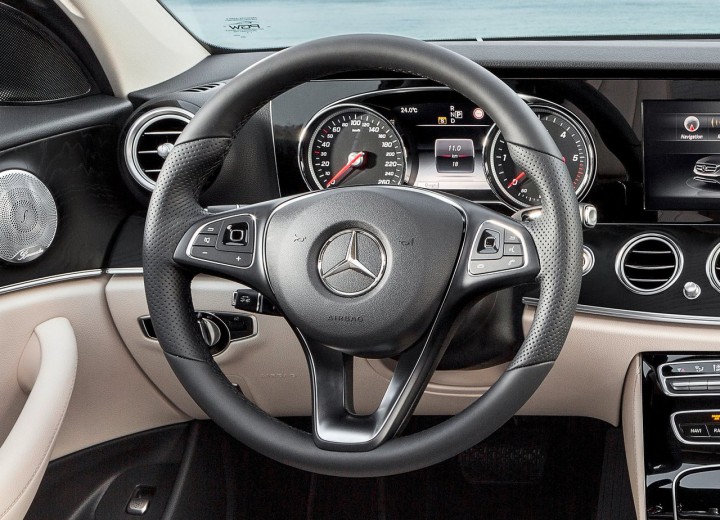 Caractéristiques techniques de Mercedes-Benz E-klasse V (W213) - picture 9