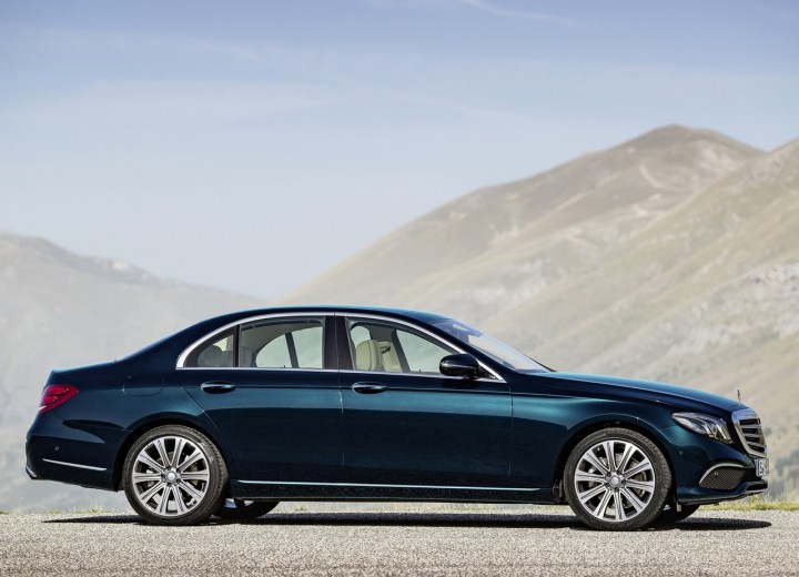 Caractéristiques techniques de Mercedes-Benz E-klasse V (W213) - picture 3