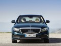 Caractéristiques techniques de Mercedes-Benz E-klasse V (W213) - picture 2