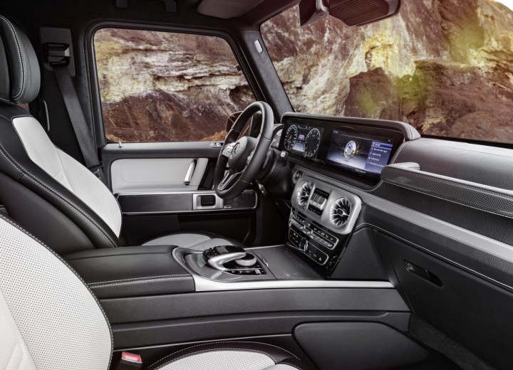 Technical specifications and characteristics for【Mercedes-Benz G-Klasse (W464)】 - picture 7