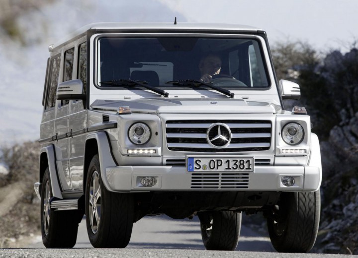 Technical specifications and characteristics for【Mercedes-Benz G-Klasse (W463)】 - picture 3