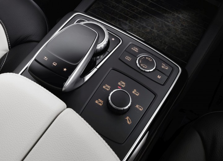 Technical specifications and characteristics for【Mercedes-Benz GLE I (W166)】 - picture 10