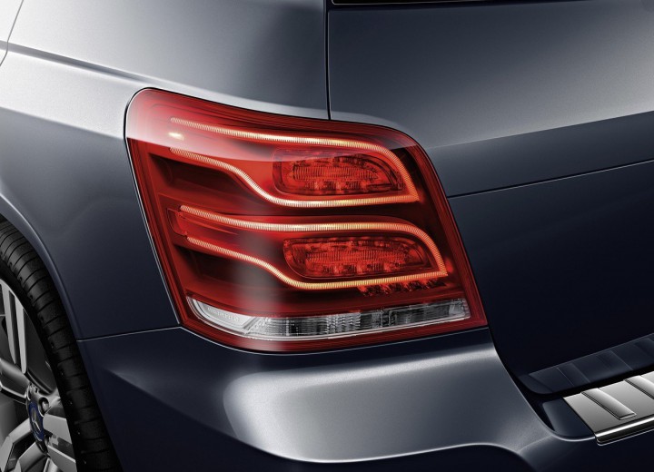 Technical specifications and characteristics for【Mercedes-Benz GLK-klasse (X204) Restyling】 - picture 13