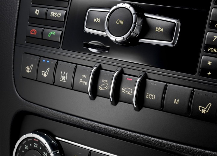 Technical specifications and characteristics for【Mercedes-Benz GLK-klasse (X204) Restyling】 - picture 11