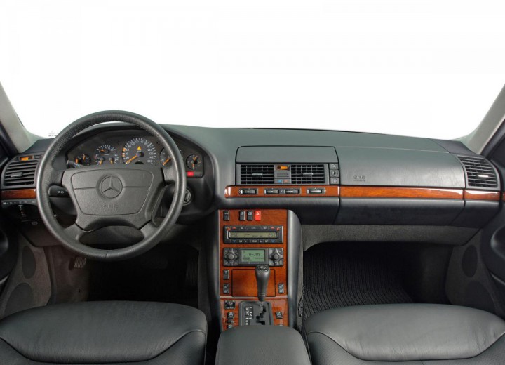 Caractéristiques techniques de Mercedes-Benz S-klasse (W140) - picture 4