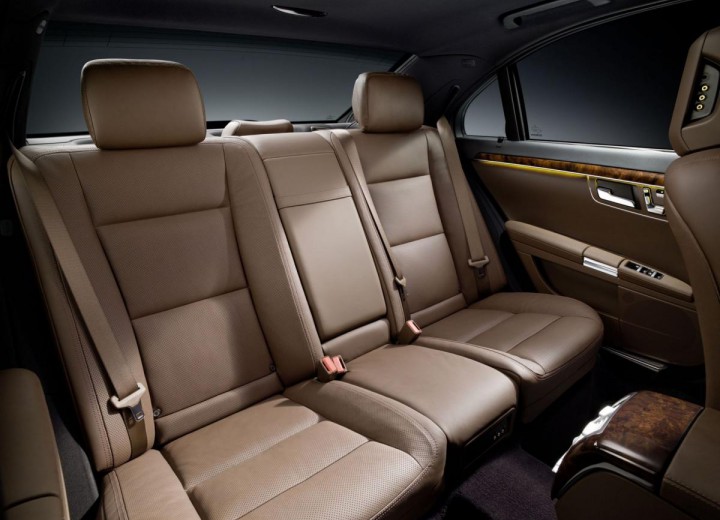 Technische Daten und Spezifikationen für Mercedes-Benz S-klasse (W221) - picture 6