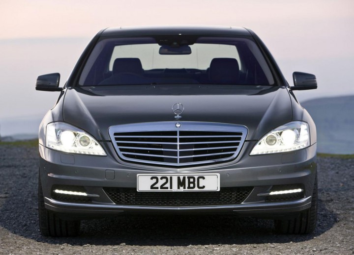 Technische Daten und Spezifikationen für Mercedes-Benz S-klasse (W221) - picture 3