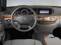 Technische Daten und Spezifikationen für Mercedes-Benz S-klasse (W221) - picture 9