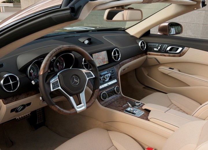 Technical specifications and characteristics for【Mercedes-Benz SL-klasse VI (r231)】 - picture 7