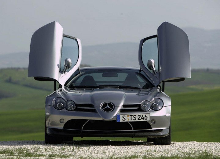 Technische Daten und Spezifikationen für Mercedes-Benz SLR McLaren (C199) Coupe - picture 4