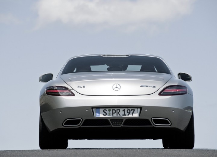 Mercedes-Benz SLS AMG teknik özellikleri - picture 3