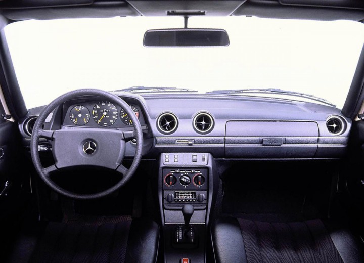Technische Daten und Spezifikationen für Mercedes-Benz T-mod. (S123) - picture 4