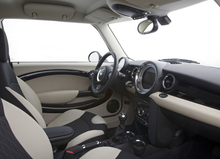 Specificații tehnice pentru Mini Clubvan - picture 8