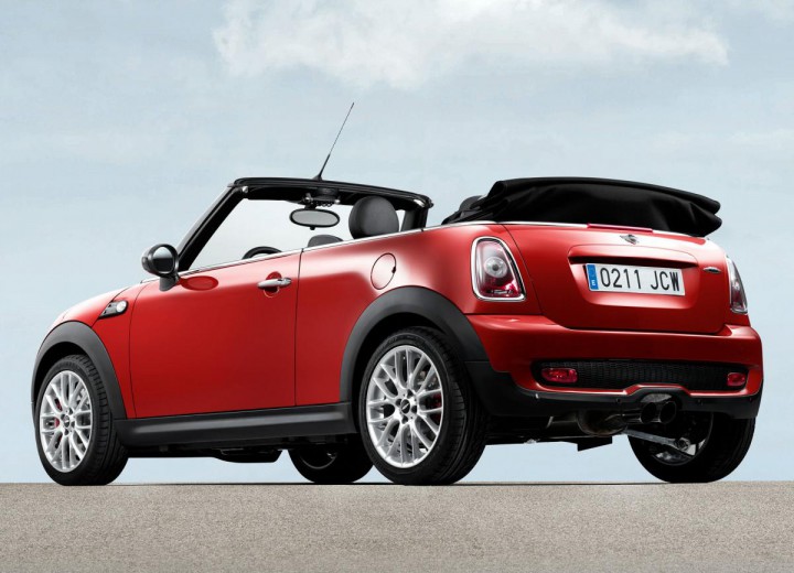 Technical specifications and characteristics for【Mini Cooper Cabrio II】 - picture 3