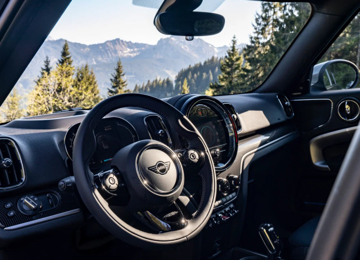 Технически характеристики за Mini Countryman (F60) II Restyling - picture 8