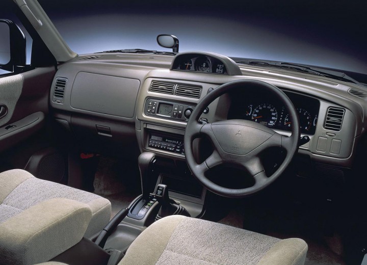 Especificaciones técnicas de Mitsubishi Challenger (W) - picture 4