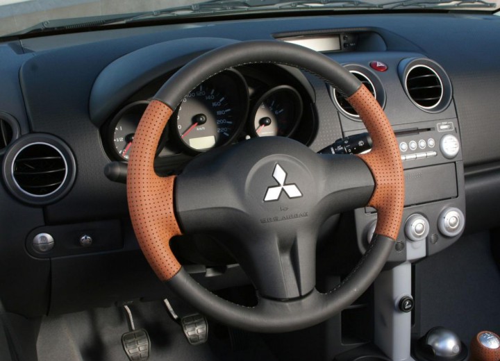 Technical specifications and characteristics for【Mitsubishi Colt VI (Z30)】 - picture 16