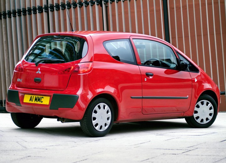 Technical specifications and characteristics for【Mitsubishi Colt VI (Z30)】 - picture 5