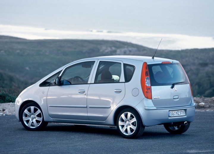 Technical specifications and characteristics for【Mitsubishi Colt VI (Z30)】 - picture 9