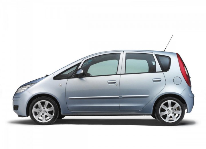 Technical specifications and characteristics for【Mitsubishi Colt VI (Z30)】 - picture 10