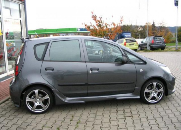 Technical specifications and characteristics for【Mitsubishi Colt VI (Z30)】 - picture 11