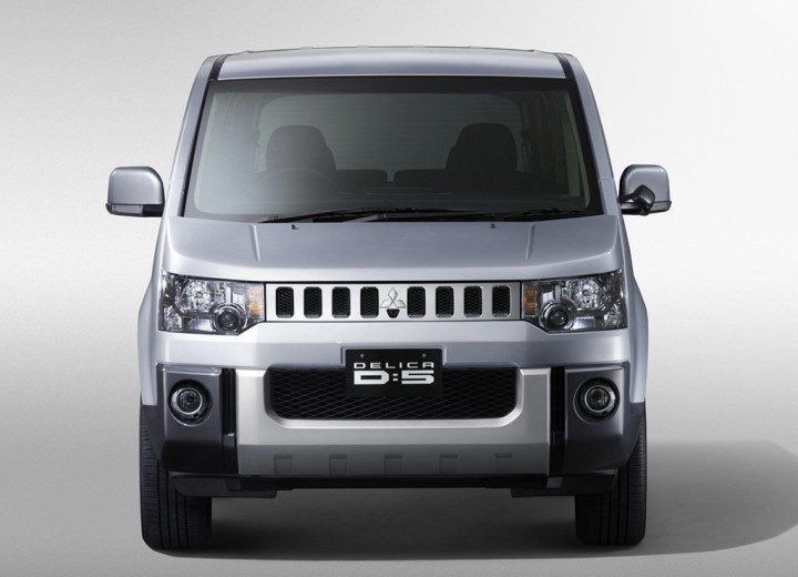 Technical specifications and characteristics for【Mitsubishi Delica (D5)】 - picture 2