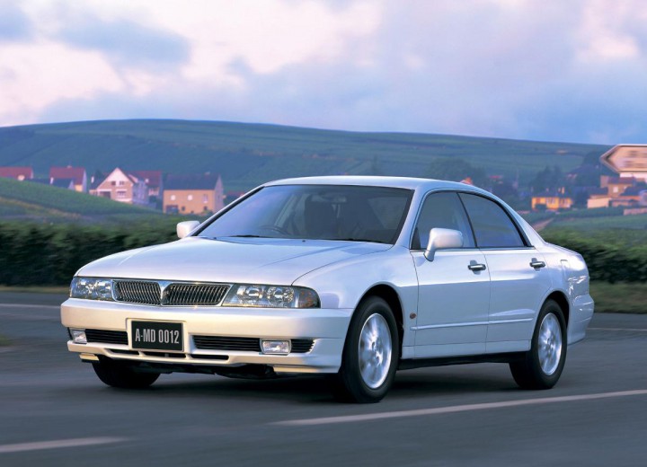 Технические характеристики о Mitsubishi Diamante II - picture 1
