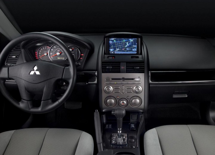 Especificaciones técnicas de Mitsubishi Galant IX - picture 5