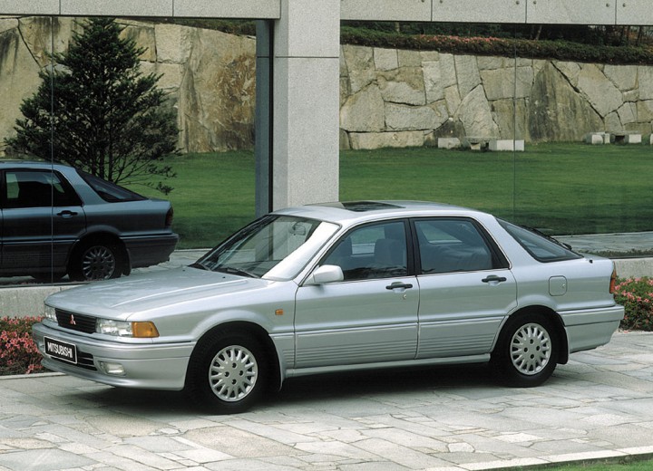 Technical specifications and characteristics for【Mitsubishi Galant VI Hatchback】 - picture 1