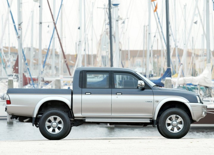 Especificaciones técnicas de Mitsubishi L 200 III Restyling - picture 3