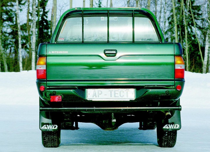 Especificaciones técnicas de Mitsubishi L 200 III - picture 5