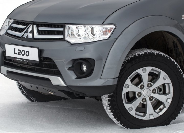 Especificaciones técnicas de Mitsubishi L 200 IV Restyling - picture 13