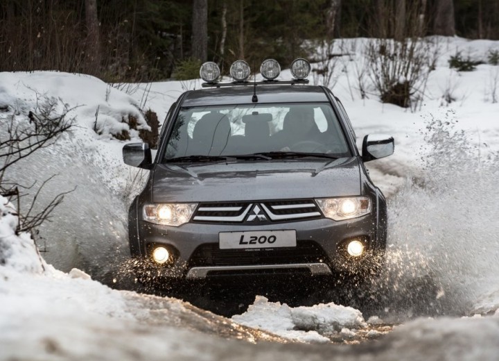 Especificaciones técnicas de Mitsubishi L 200 IV Restyling - picture 2