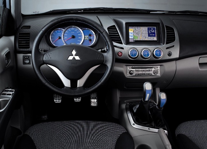 Especificaciones técnicas de Mitsubishi L 200 IV - picture 5