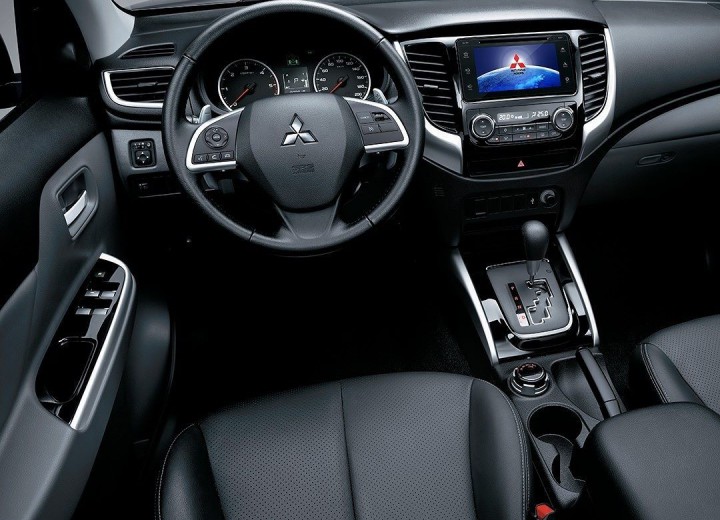 Especificaciones técnicas de Mitsubishi L 200 V - picture 7