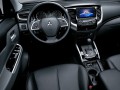 Especificaciones técnicas de Mitsubishi L 200 V - picture 7