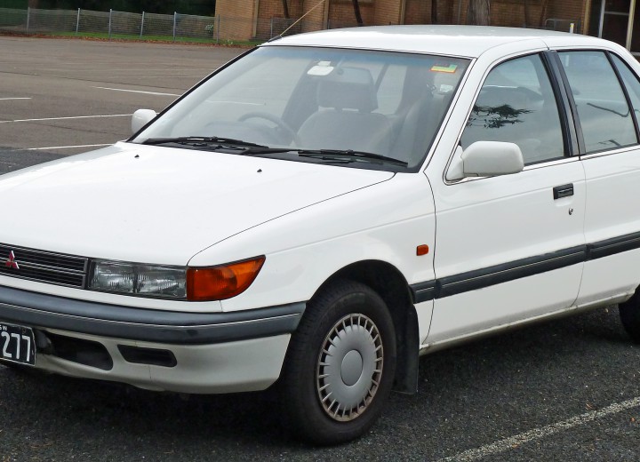 Технические характеристики о Mitsubishi Lancer IV Hatchback - picture 2