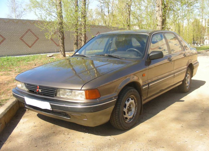 Технические характеристики о Mitsubishi Lancer IV Hatchback - picture 1