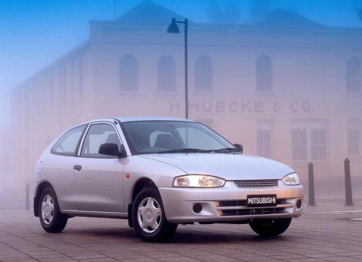Technical specifications and characteristics for【Mitsubishi Mirage Hatchback】 - picture 1