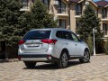Especificaciones técnicas de Mitsubishi Outlander III Restyling 2 - picture 4