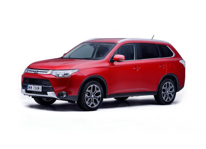 Especificaciones técnicas de Mitsubishi Outlander III Restyling - picture 1